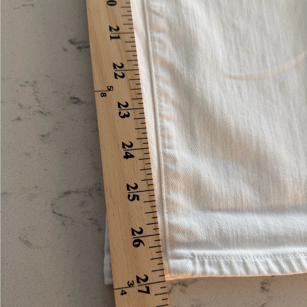 PAIGE White Denim Jeans Women’s Size 28 Mid Rise Straight Leg Premium designer - Picture 13 of 15